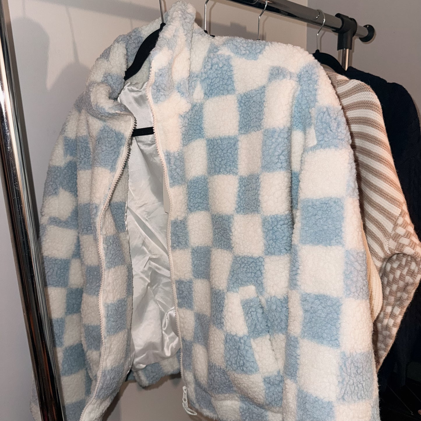 Cloud Checkered Sherpa