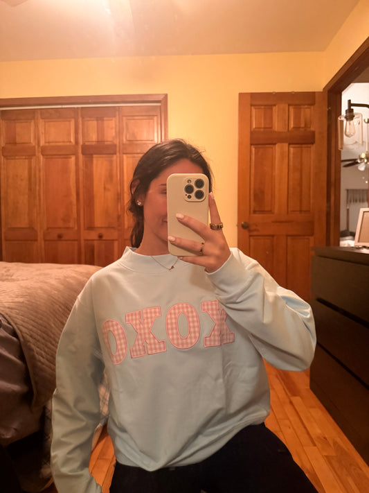 XOXO Mockneck